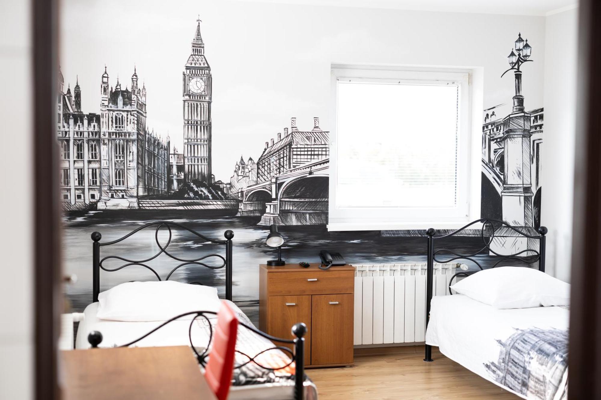 Leo Hostel Poznań Esterno foto